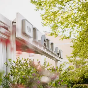 https://hotel-lalla.emilia-romagnahotels.net